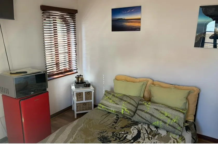 Aderem blus rooms  - Image 1