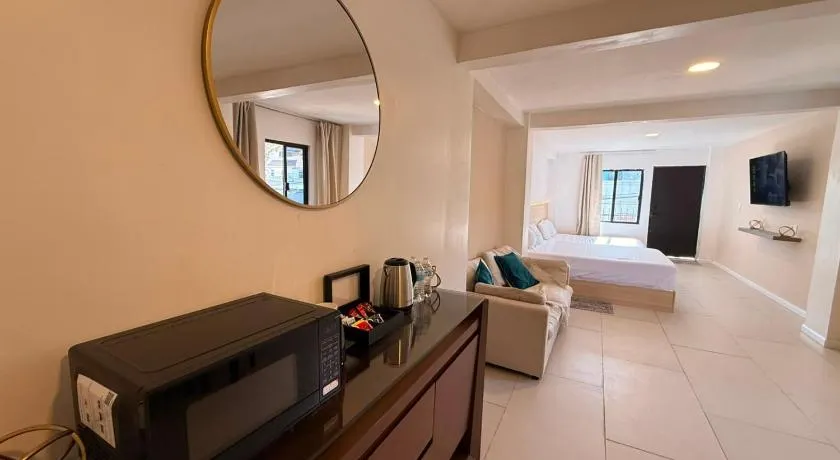 RA Suites - Image 1