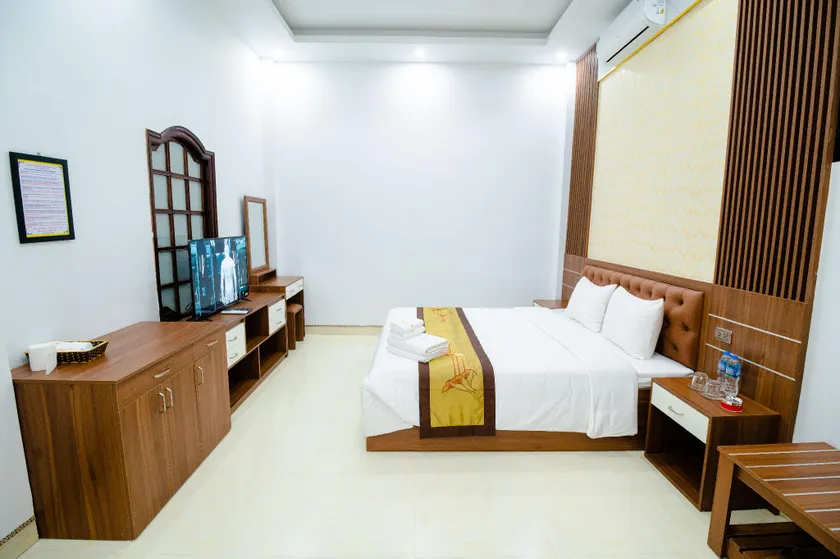 Hồng Ngọc - Image 1