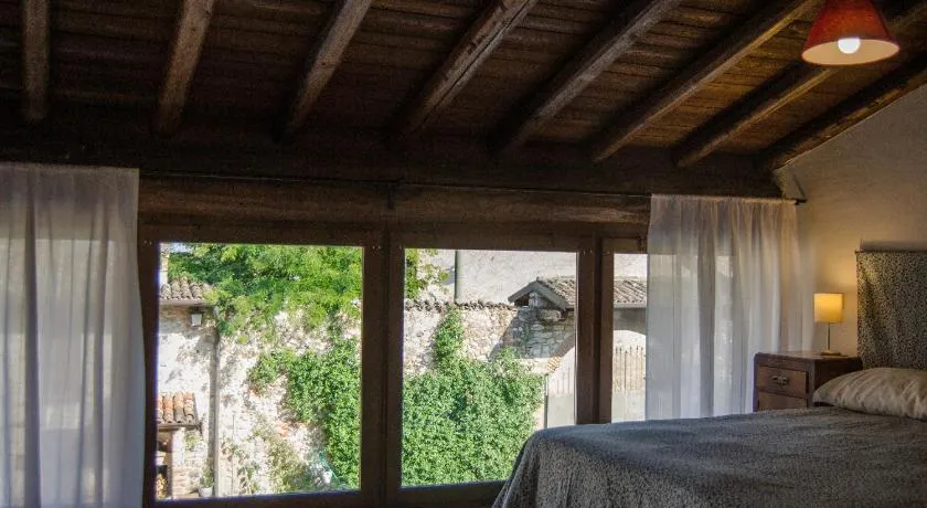 Country Home Lonato - Image 1