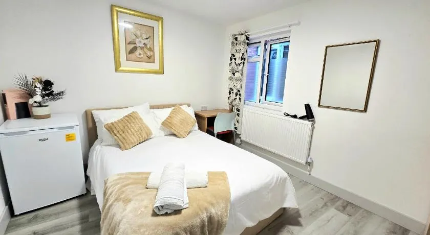 Flat 2 BGR - Image 1