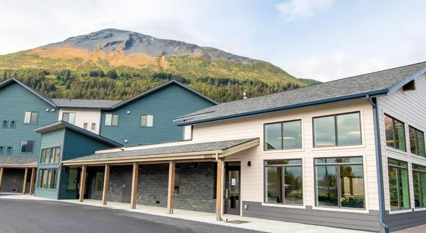 Gateway Hotel - Image 1