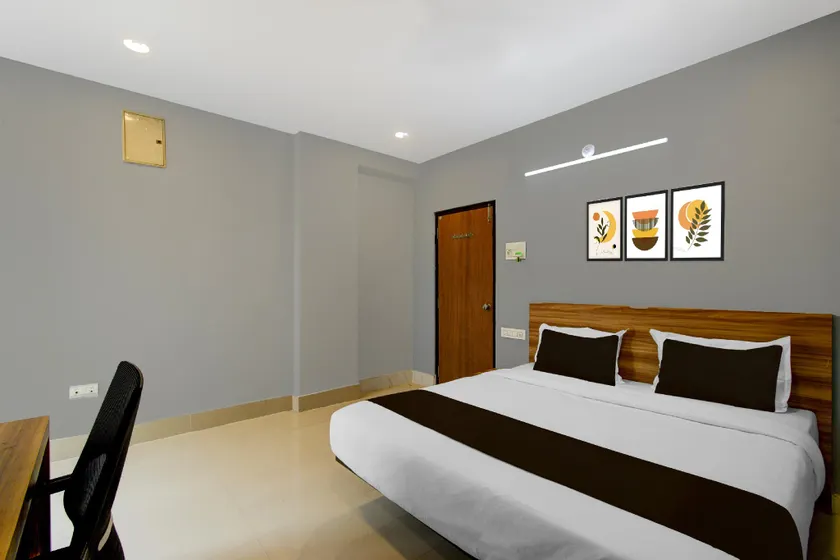 Townhouse Oak Chakripuram Near Khusaiguda Bus Stop - Image 1