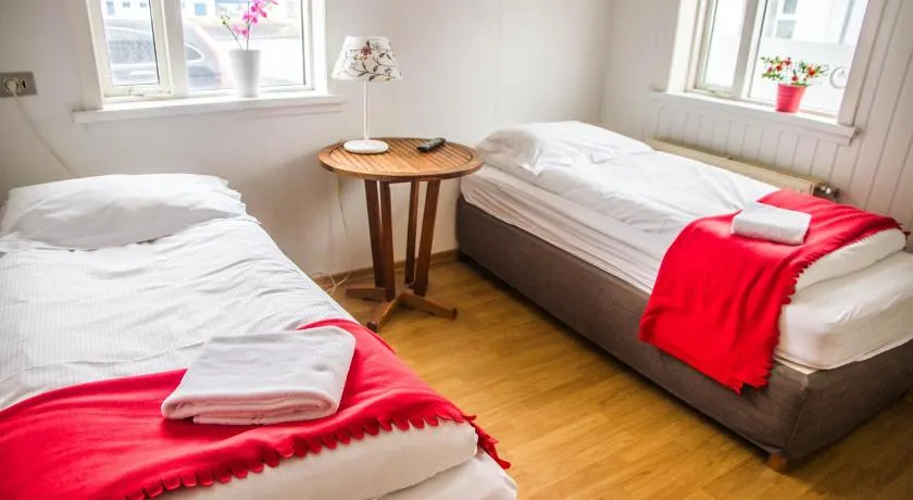 Guesthouse Sunnuhóll - Image 1