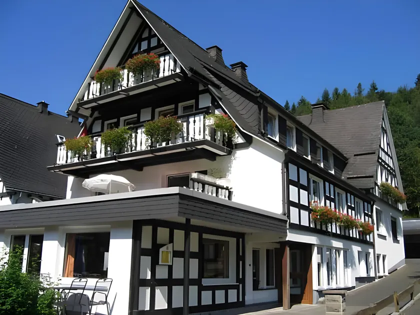 Pension & Ferienhaus Latröpchen - Image 1