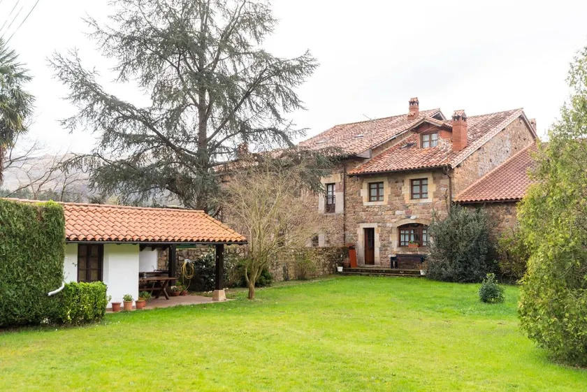 Casa rural La Carlota Renedo de Cabuerniga - Image 1