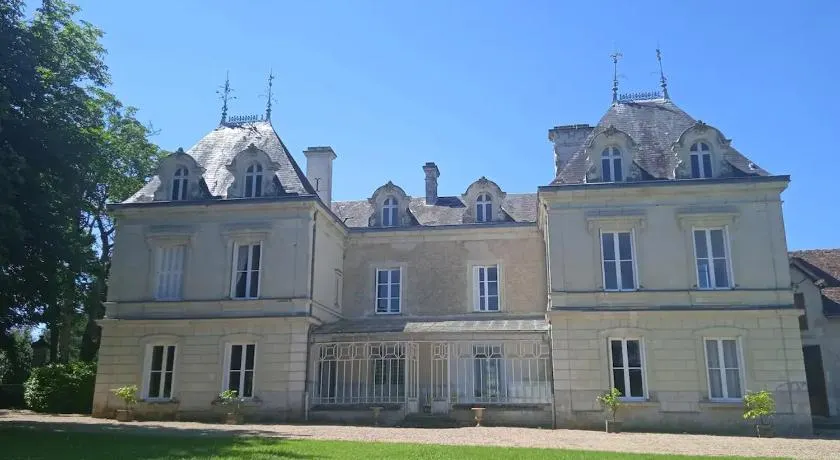 Chateau de Maisonneuve - Image 1