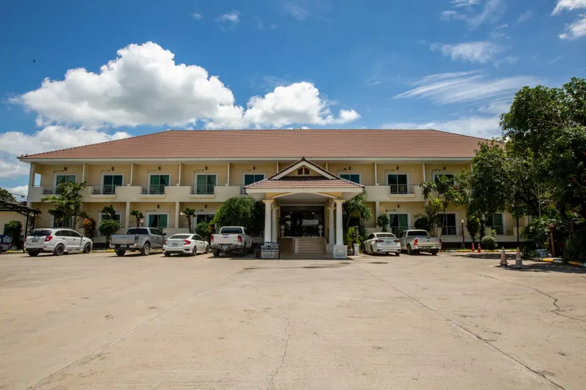 JRD Resort Lopburi - Image 1