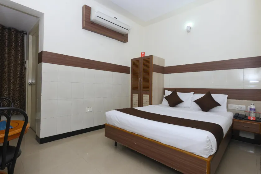 Hotel Kaveri Mahal - Image 1