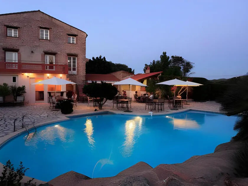 Auberge Du Roua - Image 1
