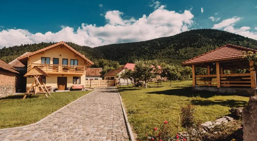 Casa Bunicilor - Image 1