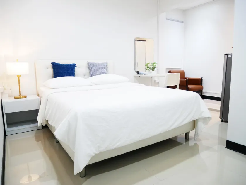 79Room - Image 1