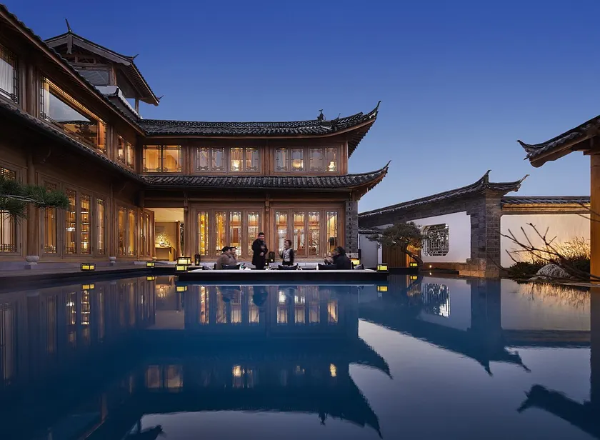 Lijiang Qianxuelou Hotel - Image 1