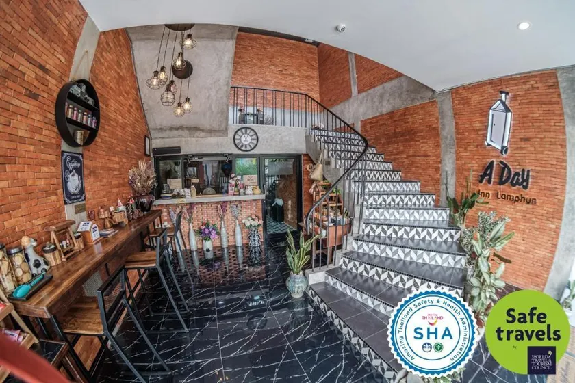 A Day Inn Lamphun - Image 1