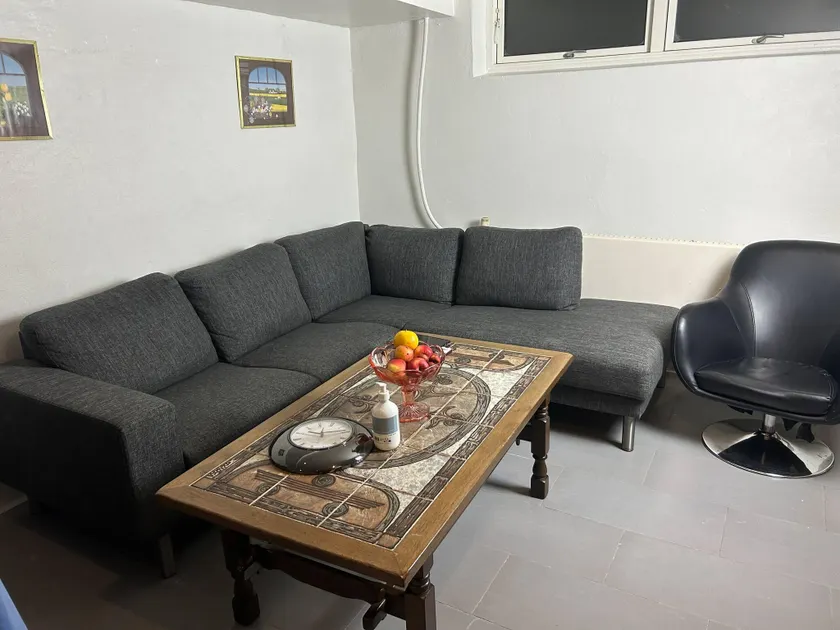 Basement Apartment in Villa - Image 1