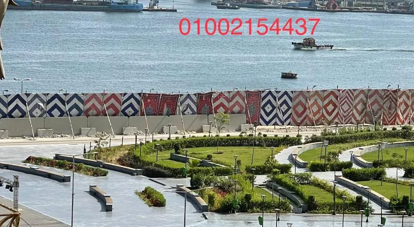شقة 714سوبر 3 غرف مطله علي قناة السويس بورسعيد - Image 1