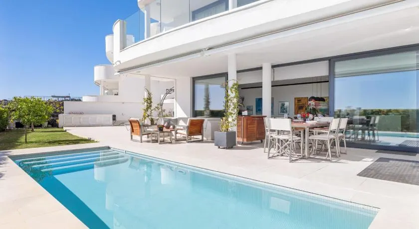 ViVi Homes - Sivi - Image 1