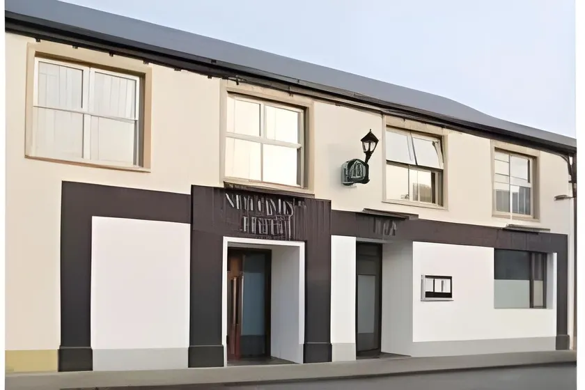 Murphy's Hotel - Image 1