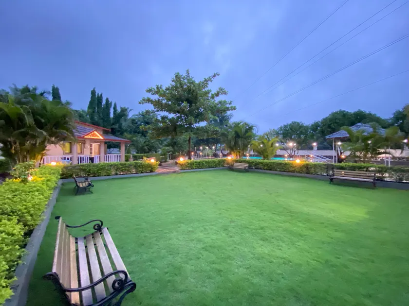 Karjat retreat 4bhk pvt farmhouse - Image 1