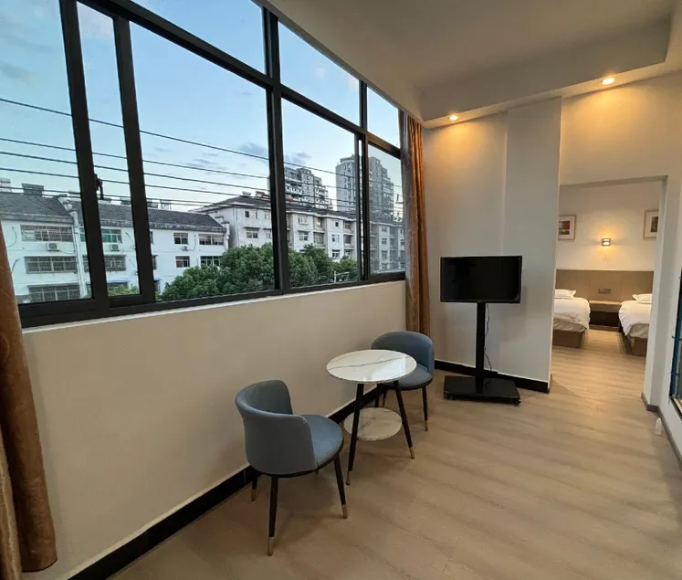 Jiaxin Hotel - Image 1
