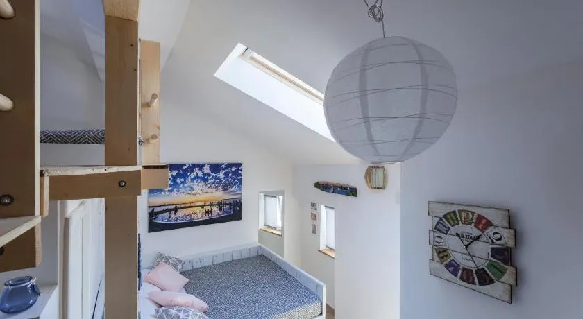 Guest House Blue - Image 1