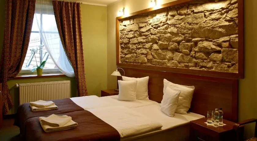 Hotel Ślęża - Image 1