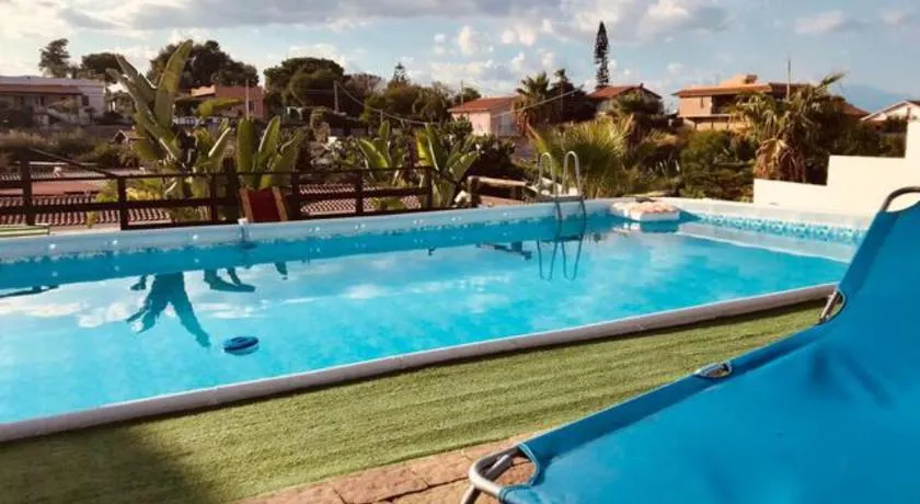 Al Meriggio Apartments - Image 1