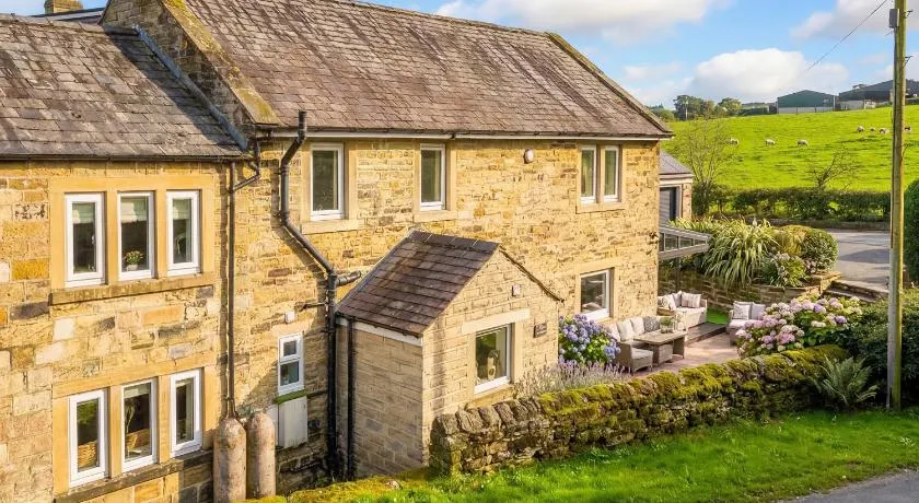 Johns Cottage - Image 1