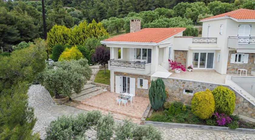 Yasemi Home by RentalsPro - Lagomandra Halkidiki - Image 1