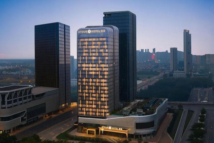 Wuhan Station Atour S Hotel - Image 1