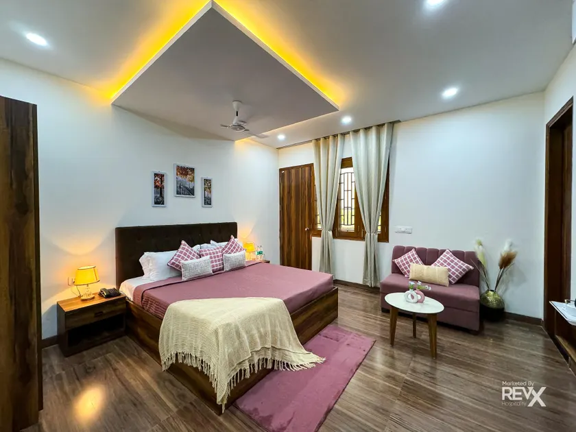 Guru Sadan A Luxe Stay - Image 1