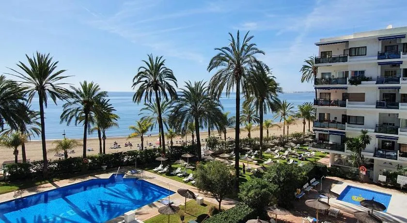 Skol 339 - 2-Bedroom Apartment in Edificio Skol Marbella - Image 1