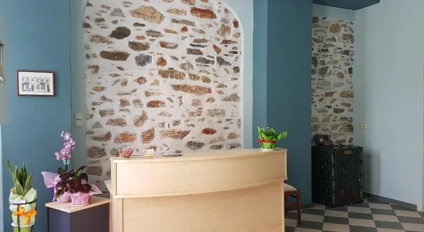 Zannikos Rooms - Image 1