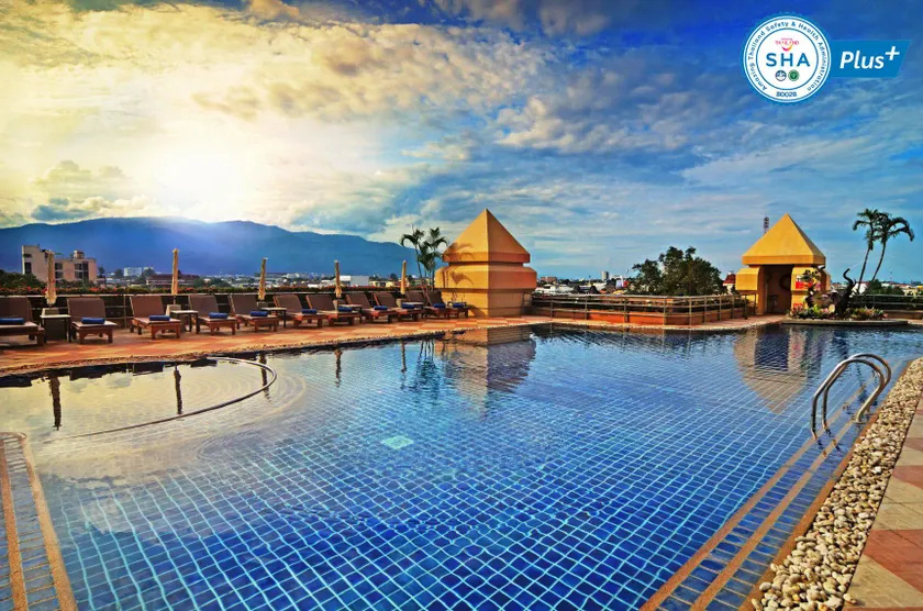 Duangtawan Hotel Chiang Mai - Image 1