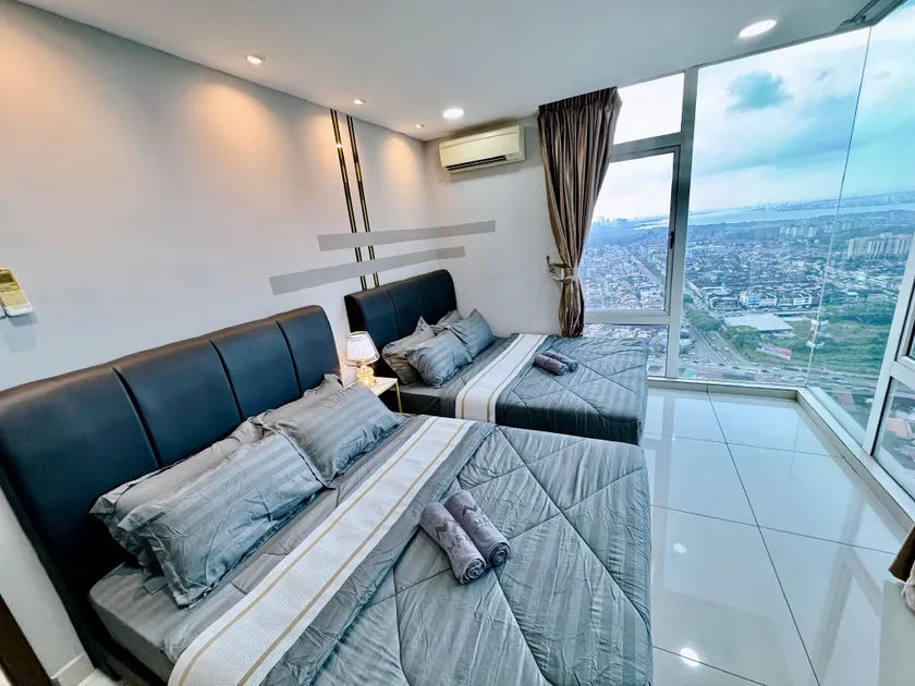 KSL JB City suite NETFLIX WIFI Youtube - Image 1