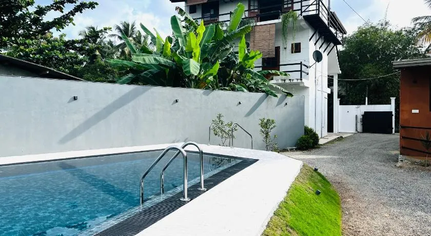 Hotel Vish Ceylon - Image 1