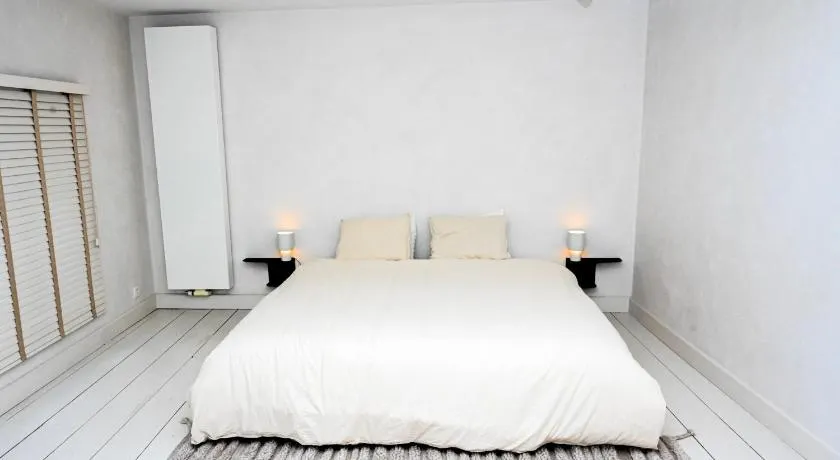 Harvest Stay - Image 1