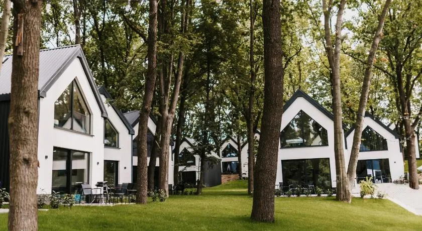 Treehouses - Image 1