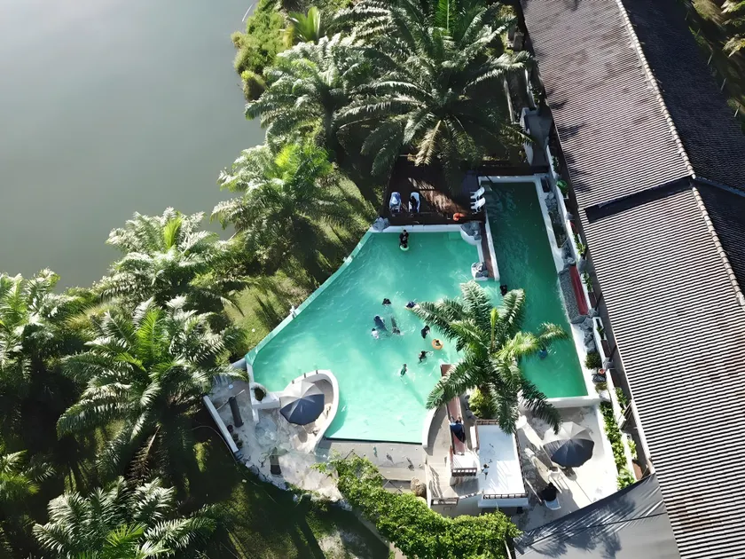 Embun Resort Lake Sahom - Image 1