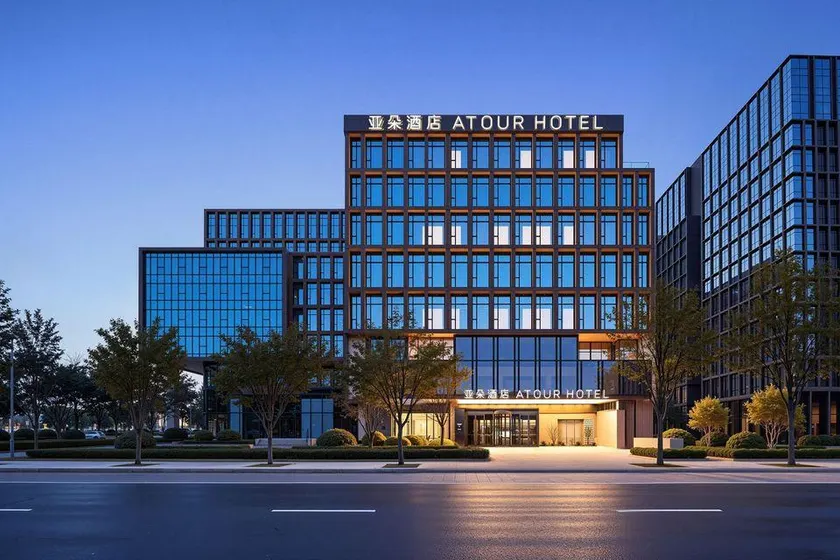 Zhengzhou Finance Island Tsinghua Affiliated School Atour Hotel - Image 1