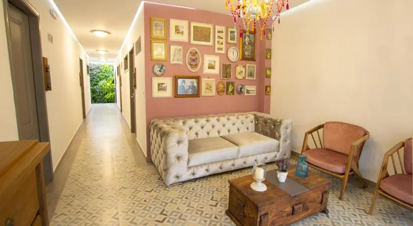 Hotel Pajara Pinta - Image 1