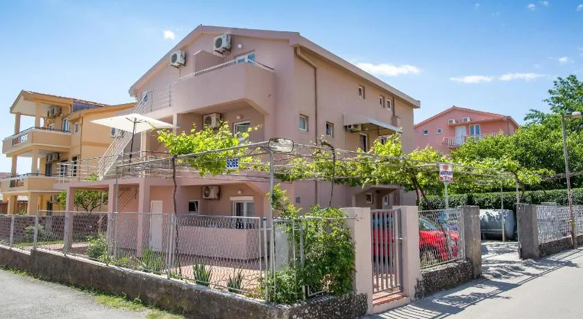 Guest House Jasna - Image 1