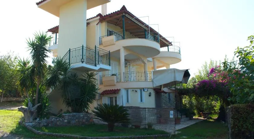 ELGEORGE HOME - Image 1