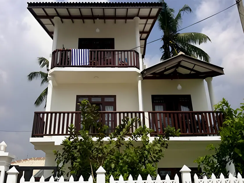 Ceylon Surf Guest and Restaurant - Image 1