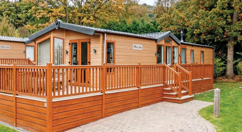 Cheddar Woods Resort And Spa - Image 1