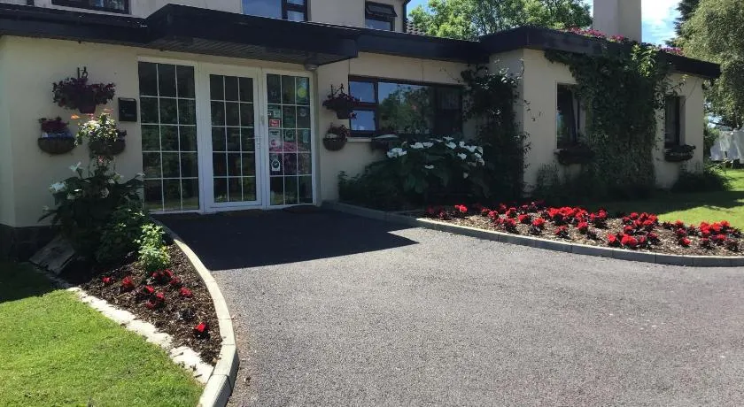 Aran Lodge - Image 1