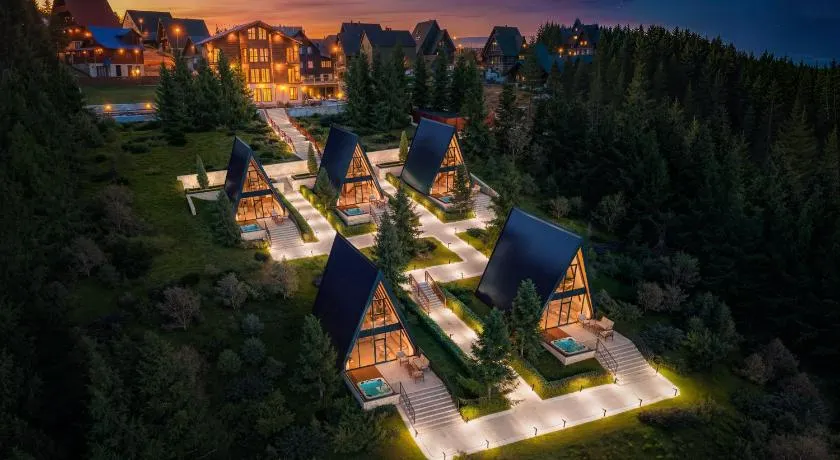 NORTH STORY - Luxury Chalet - Apartments & rooms - Image 1