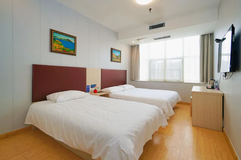 Yujia Business Hotel (Dezhou Dongzi Cultural Street Branch) - Image 1