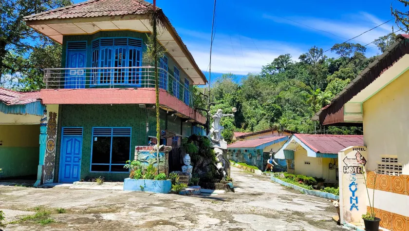 Hotel Sayna - Image 1