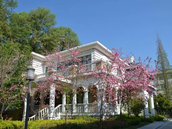 Yunnan Cadre Sanatorium - Image 1